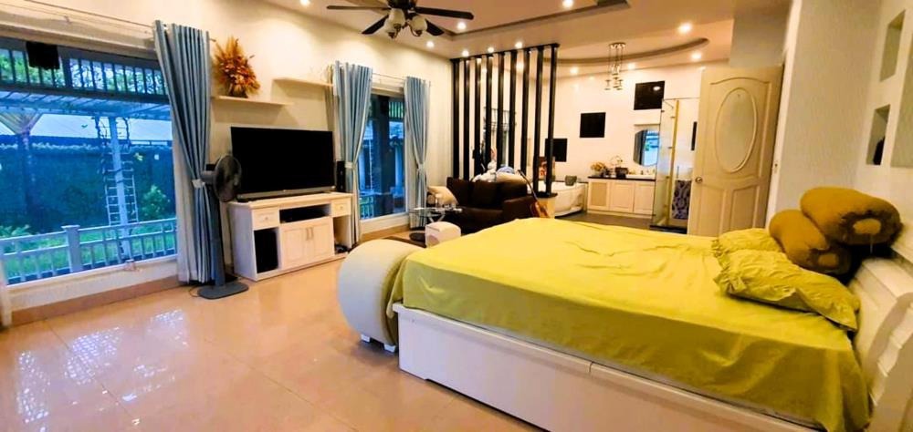 Cho Thuê Biệt Thự 1200m2, 3 Phòng Ngủ, Đường Tam Bình, Thủ Đức - Giá 60 Triệu/Tháng