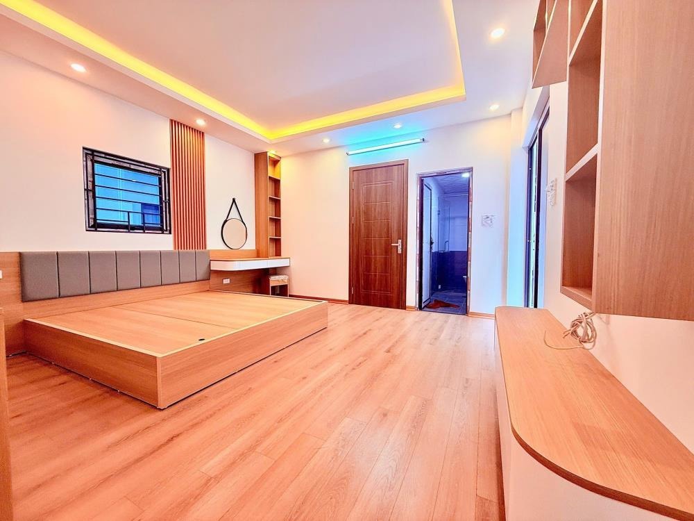 Vạn Phúc Hà Đông: 5 Tầng, Thang Máy, 50m2, Giá 7 Tỷ - Gần Oto
