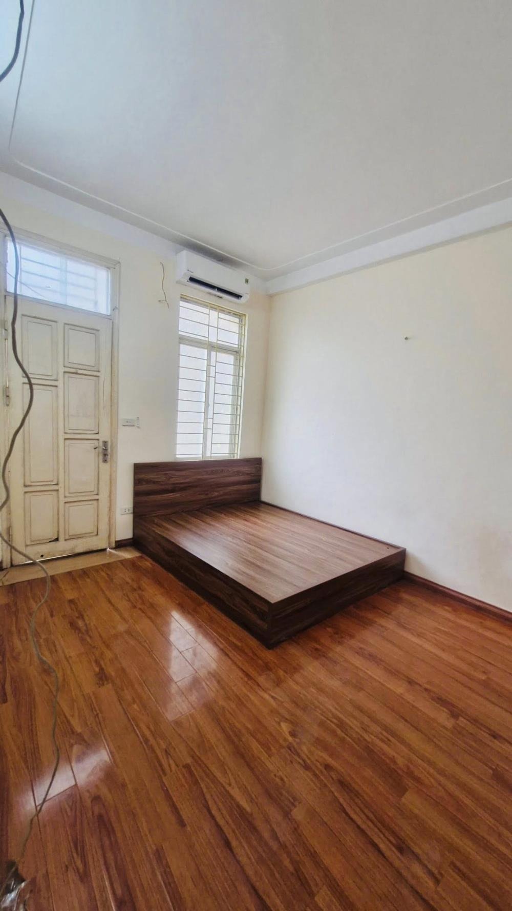 Bán Nhà Ngõ Ô Tô Trương Định, Hoàng Mai - Sổ Đỏ Nở Hậu, Giá 8.55 Tỷ