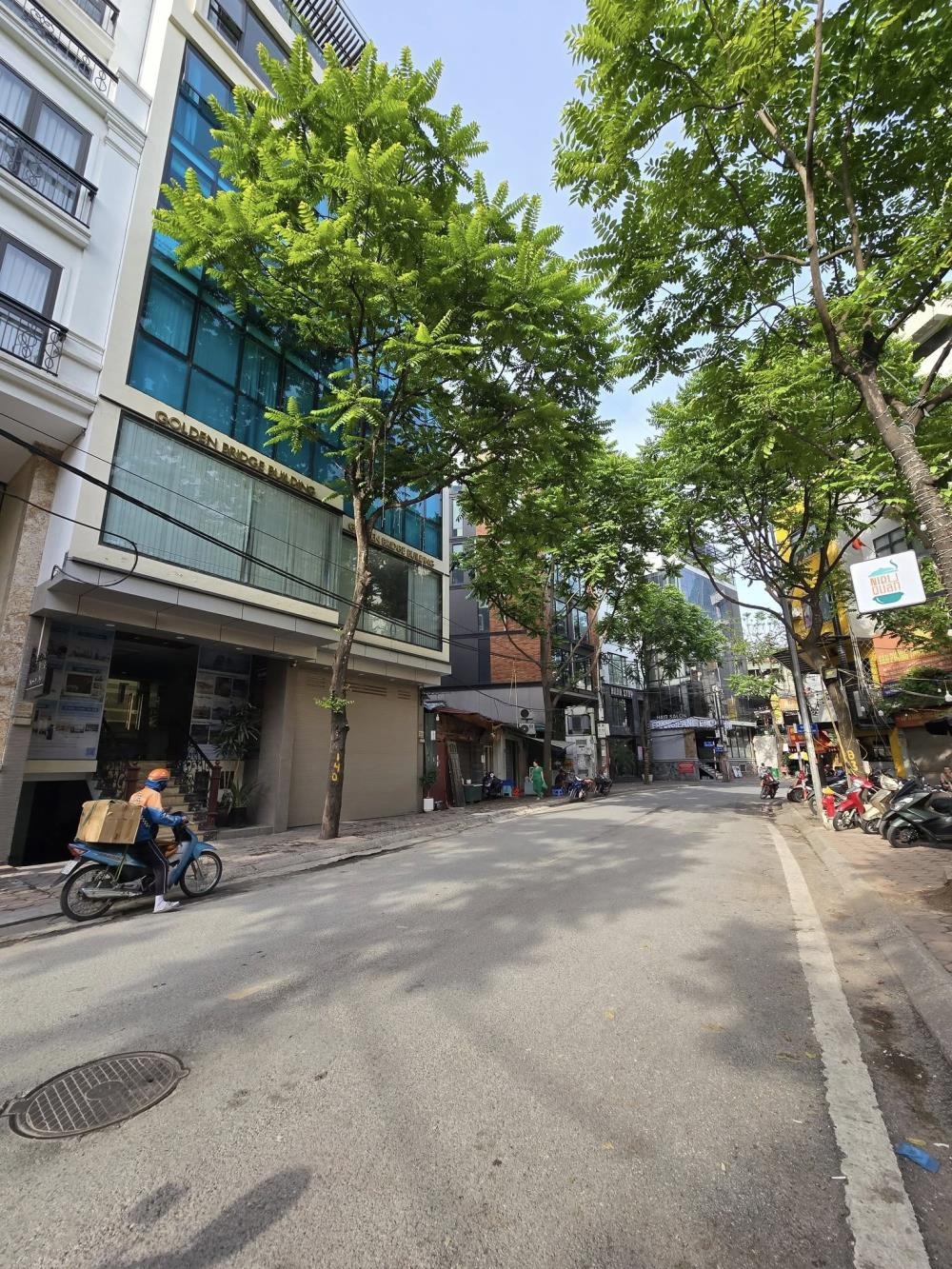 Bán nhà mặt phố Đào Tấn, Ba Đình - 42 tỷ, 60m2, 9 Tầng Thang Máy