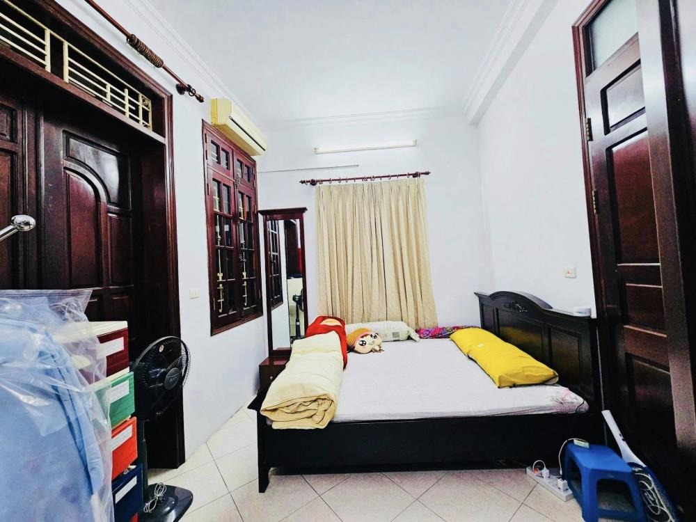 Nhà Khâm Thiên 47m2, 5 Tầng, Lô Góc 2 Mặt Thoáng, Giá 8+ Tỷ