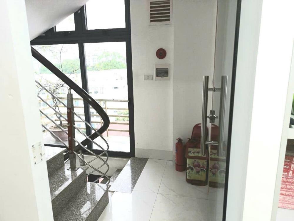 Bán nhà mặt phố Đào Tấn, Ba Đình - 42 tỷ, 60m2, 9 Tầng Thang Máy