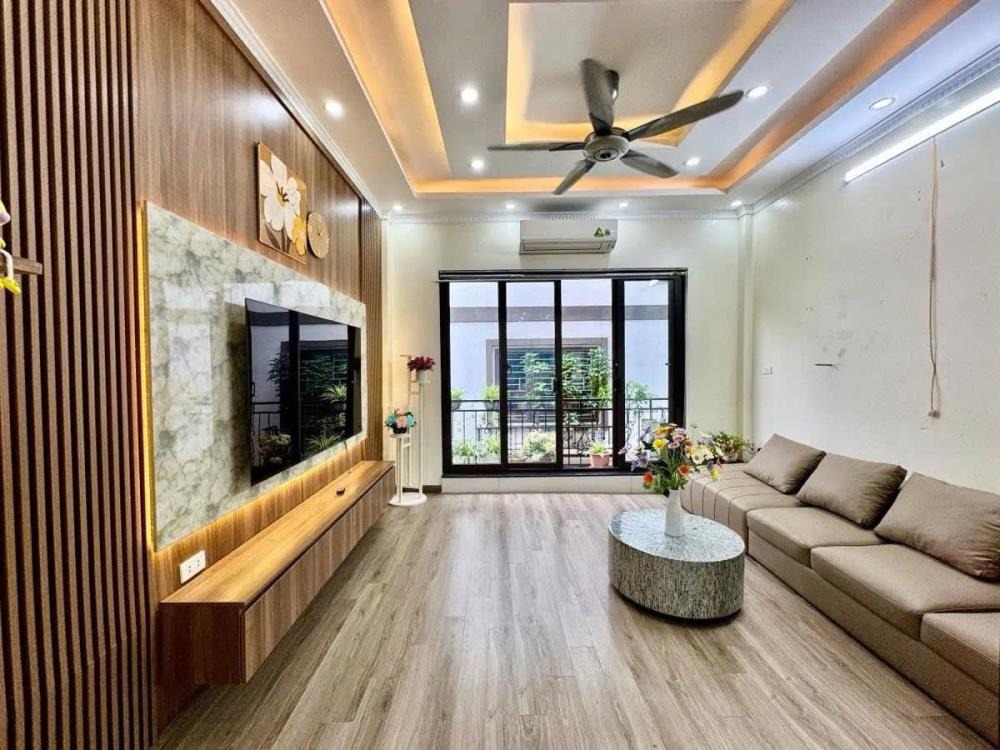 Phân Lô Hoàng Mai 42m2 x 5 Tầng, Mặt Tiền 4.5m - Kinh Doanh Đỉnh Cao