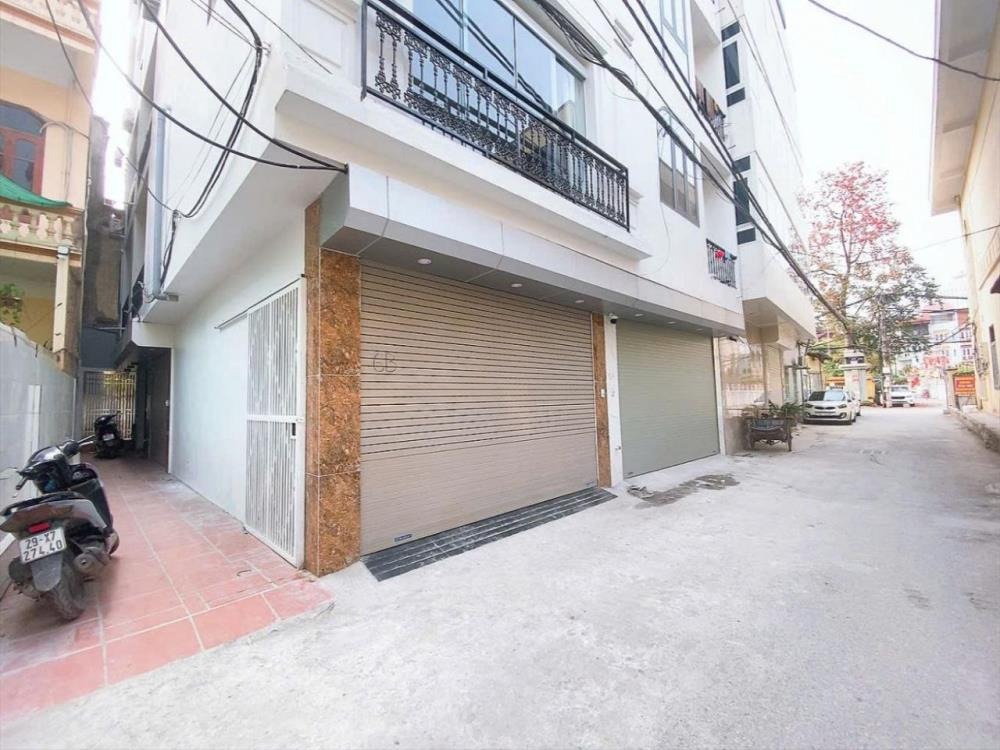 Bán nhà Văn Phú, Hà Đông - 8.x tỷ - Ô tô đỗ cửa, 5 tầng thang máy