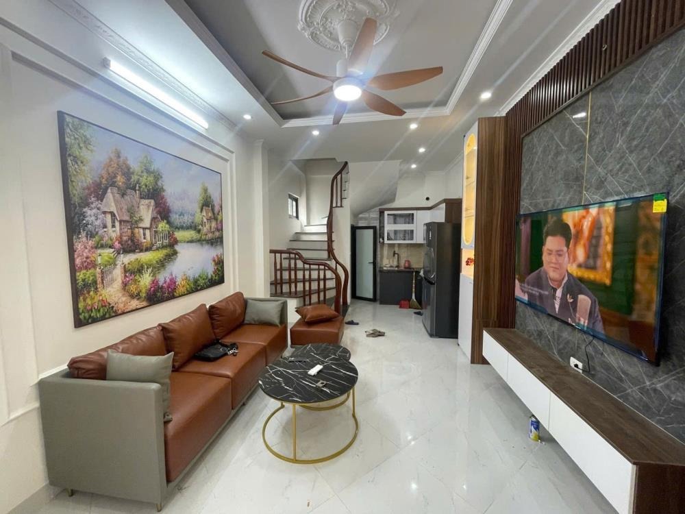 Bán nhà đẹp ngõ rộng, ô tô vào cửa, lô góc - 33m5 x 7 tầng, 7.35 tỷ