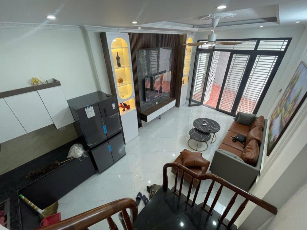 Bán nhà đẹp ngõ rộng, ô tô vào cửa, lô góc - 33m5 x 7 tầng, 7.35 tỷ