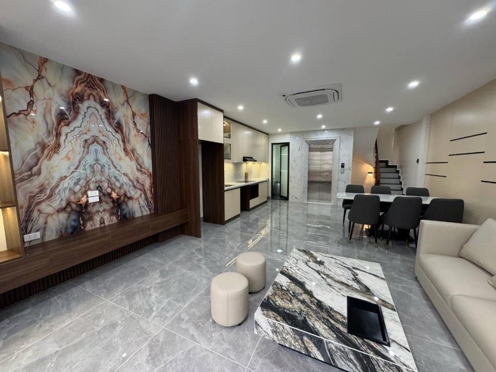 Đền Lừ - Phân Lô - Xây Mới - Thang Máy - Gara Ô Tô - Vị trí VIP