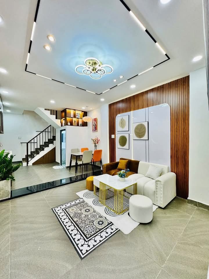 🏡 Nhà Bán Phú Đô, Nam Từ Liêm - 10 Tỷ, 60m², Vị Trí Đắc Địa