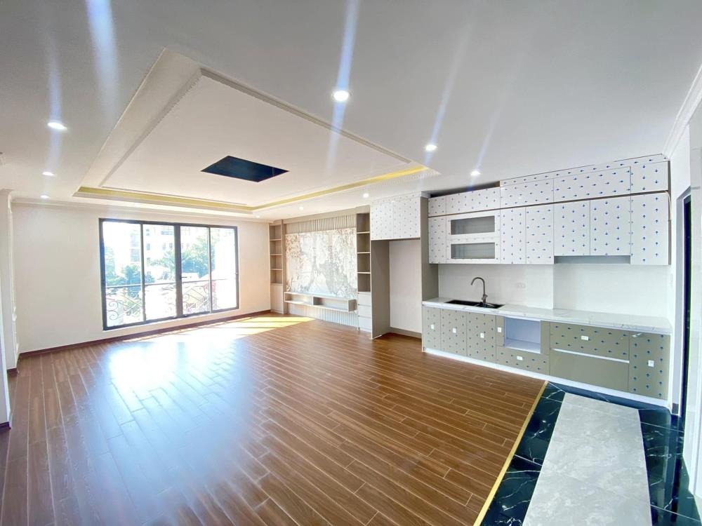 Khuất Duy Tiến Thanh Xuân - Mặt Tiền Kinh Doanh - 8 Tầng Thang Máy - Giá Tốt
