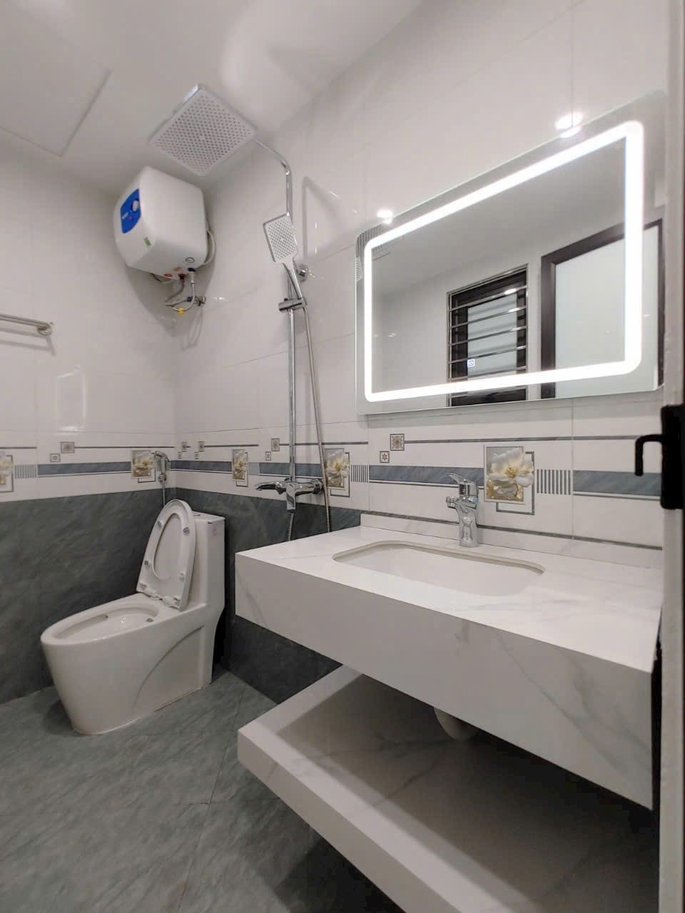 Nhà Góc Quang Trung Hà Đông - 10m Mặt Phố - 40m2 - 6.4 tỷ