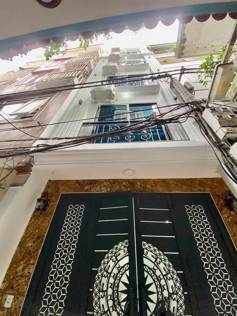 Văn Quán Hà Đông: Nhà 5 Tầng, 40m2, Full Nội Thất, Đỗ Ô Tô, Gần Đại Học