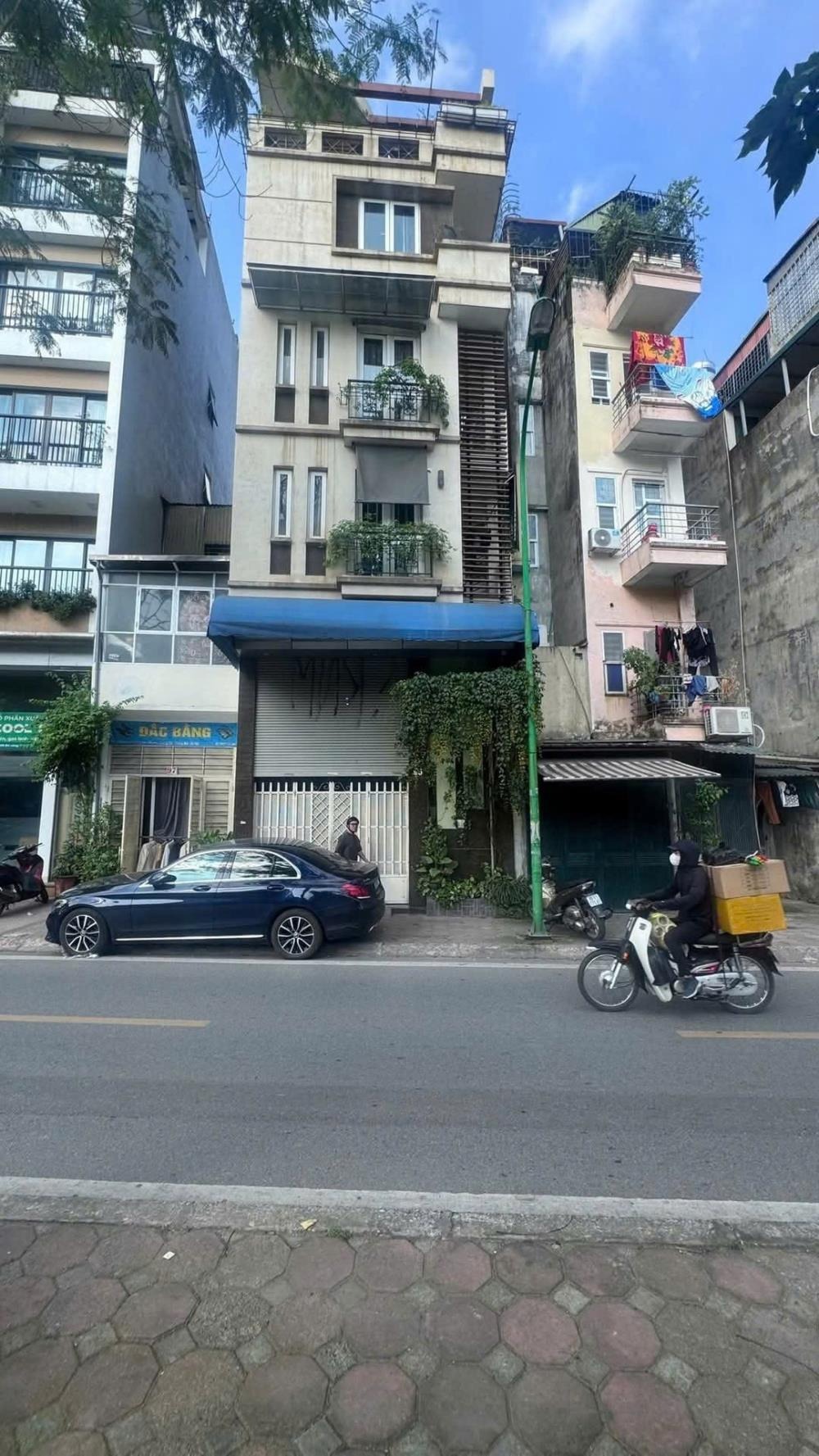 Mặt phố Lê Lợi Hà Đông: 42m2 x 4 Tầng, Kinh Doanh Đỉnh Cao - Giá 9.98 Tỷ
