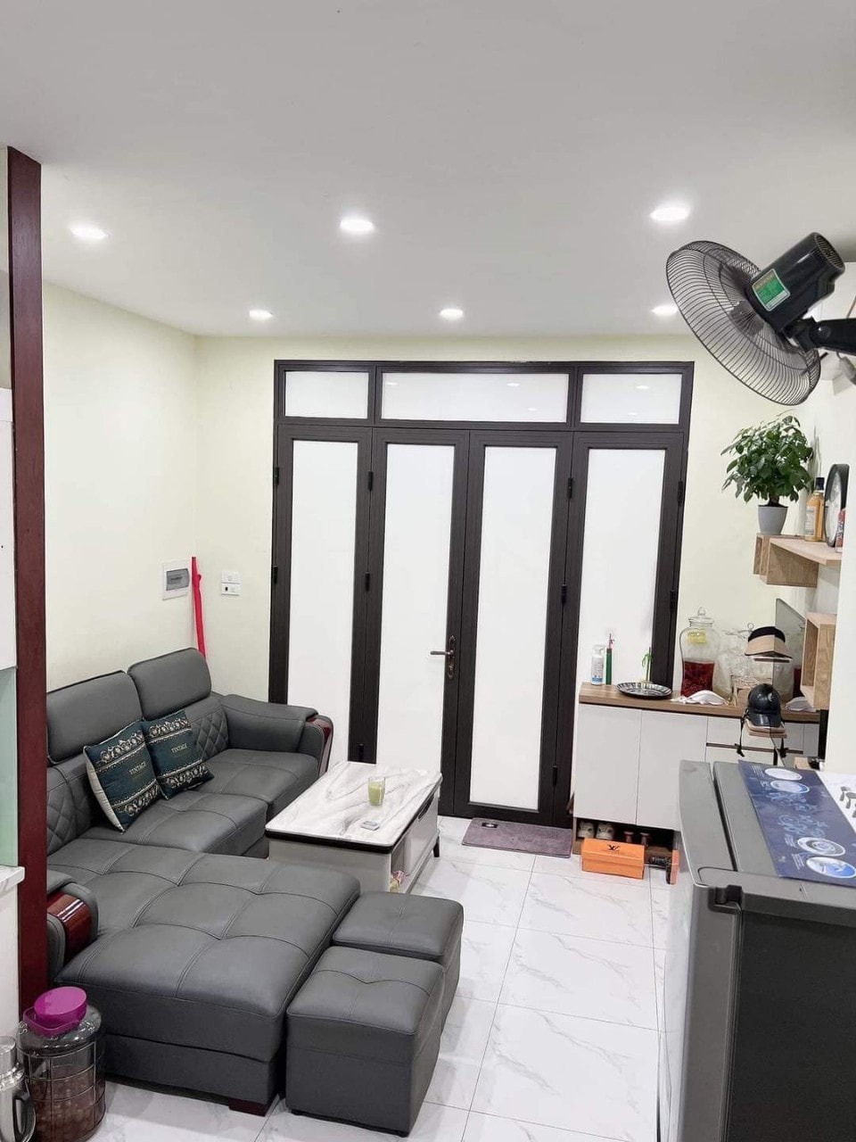 Bán nhà phân lô Ngô Quyền, Hà Đông - Oto đỗ cửa, 4 tầng, giá 5 tỷ
