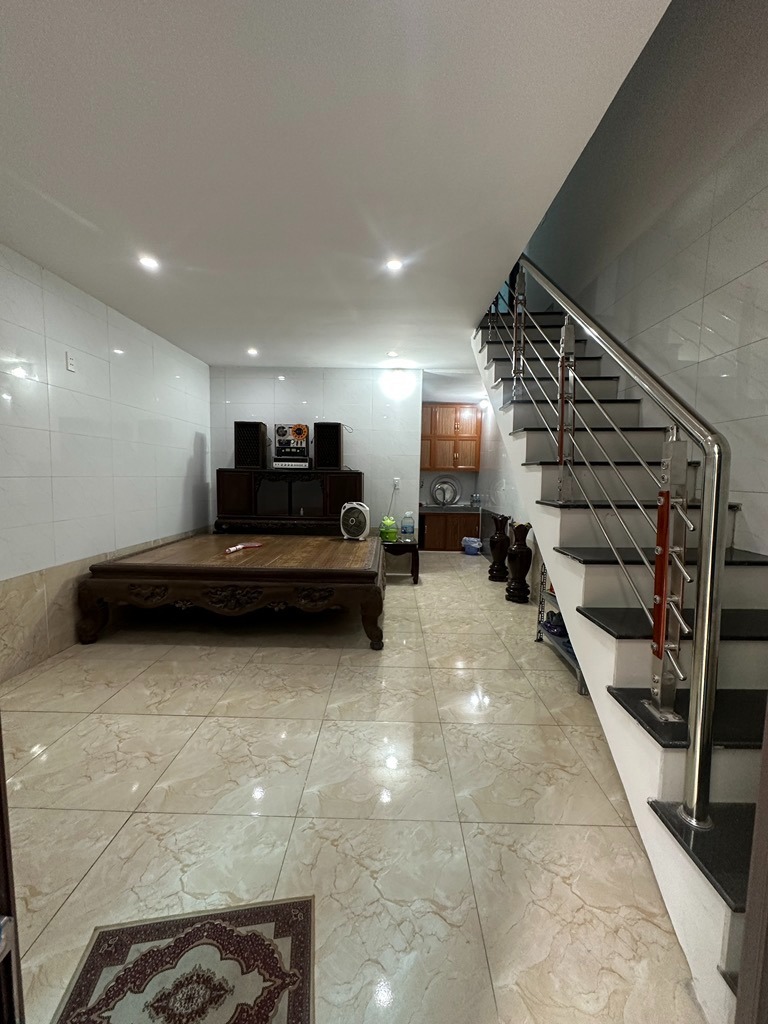 Bán Nhà 3 Tầng, Ngõ 145 Vĩnh Hưng, Hoàng Mai - Giá 3.1 tỷ