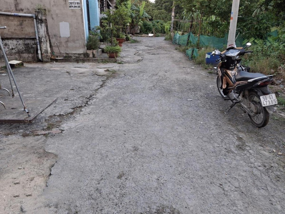 Nhà Quốc Lộ 1A Q12: 78m2, 8.2x10m, 1.x Tỷ - Pháp Lý Rõ