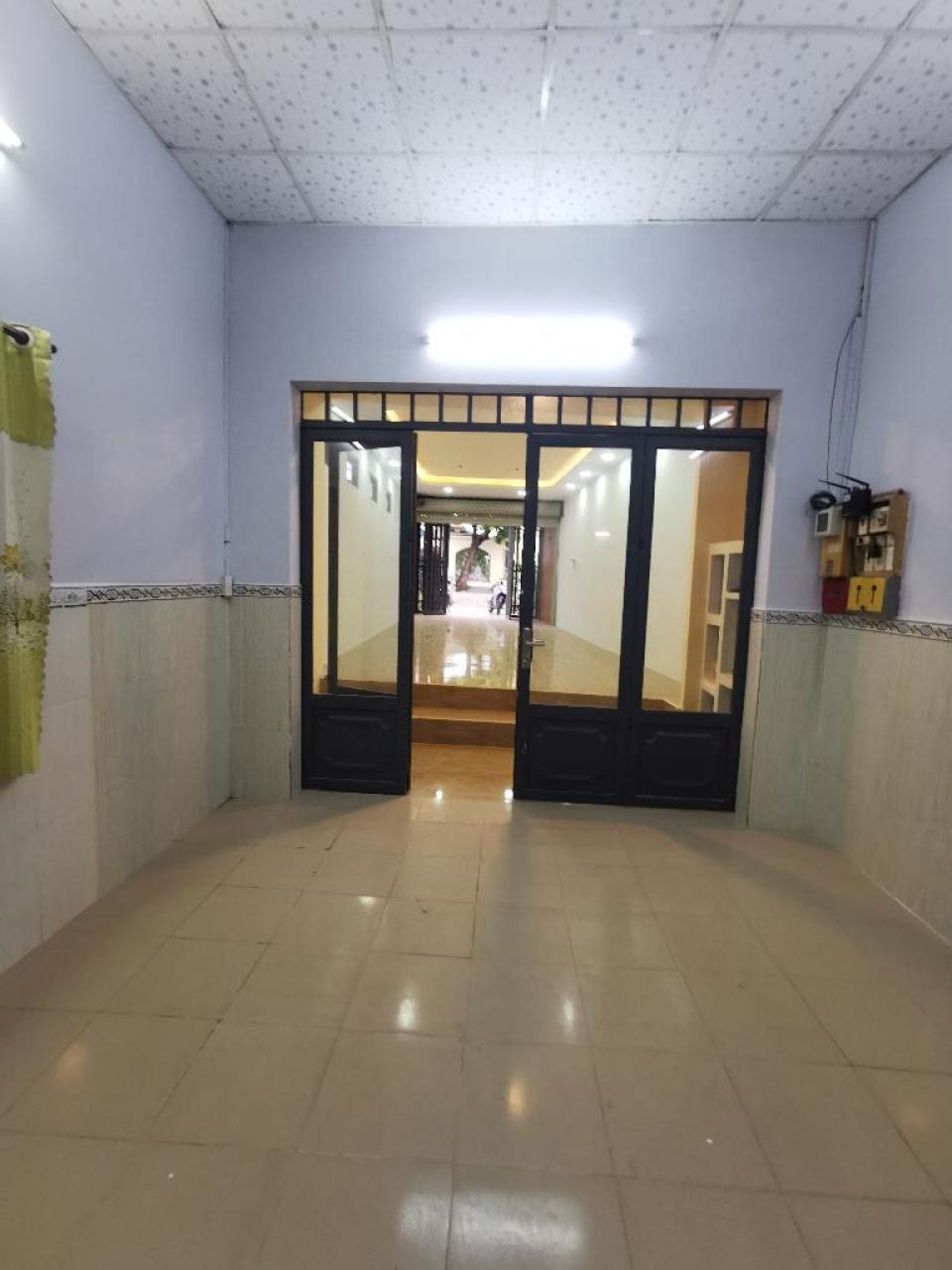 Nhà Mặt Tiền Nở Hậu Quận 12 - 135m2 - Giá 5.x Tỷ