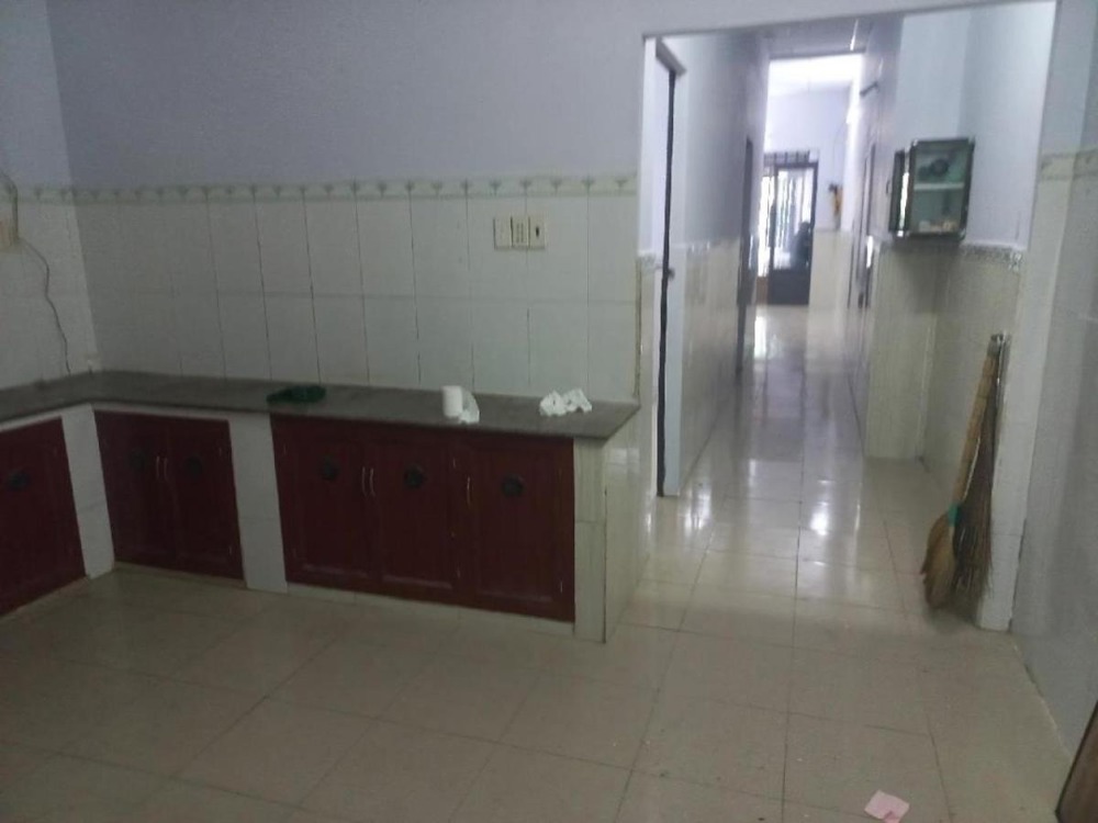 Nhà Mặt Tiền Nở Hậu Quận 12 - 135m2 - Giá 5.x Tỷ