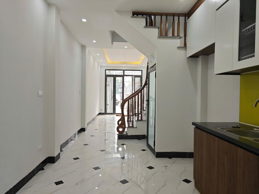 Nhà Phố Lụa Hà Đông 6 Phòng Ngủ, Giá 6.7 Tỷ - Vị Trí Đắc Địa