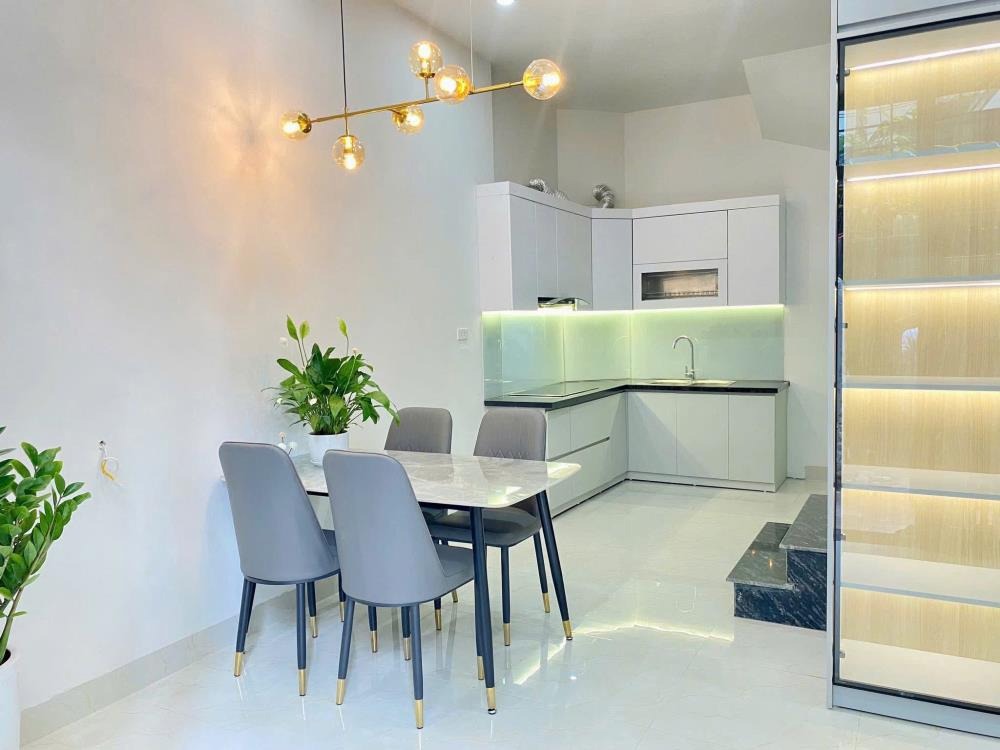 Nhà đẹp trung tâm Quận Thanh Xuân: Mặt tiền 5m, Thang máy, Tiện ích đầy đủ