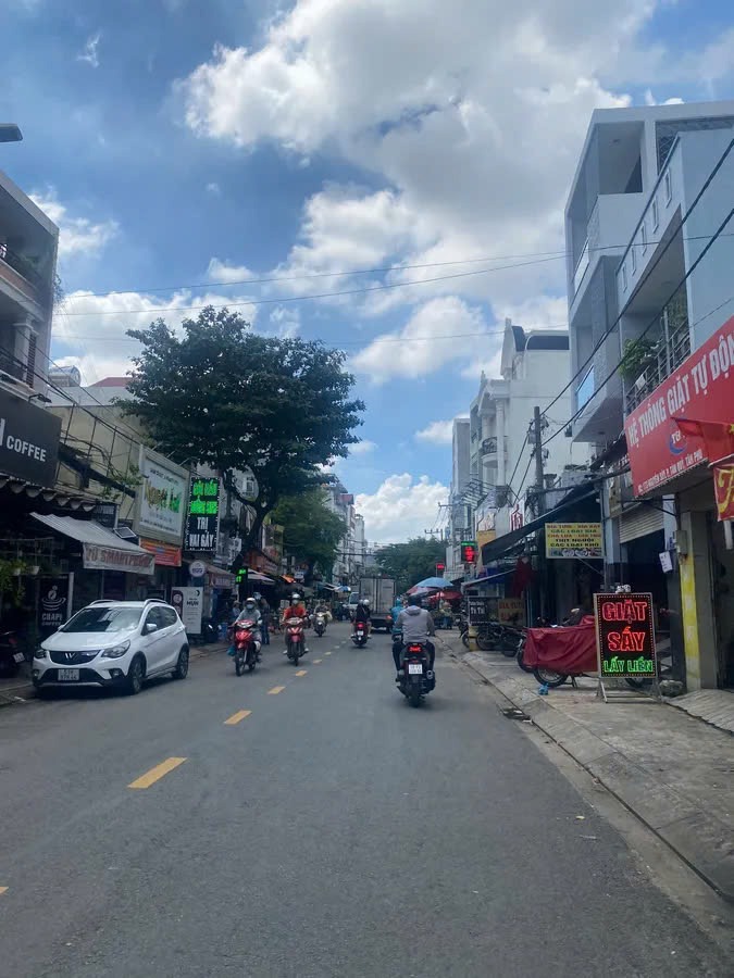 Mặt Tiền Nguyễn Súy 8m - 161m² Kinh Doanh Đỉnh - Giá 26 Tỷ TL