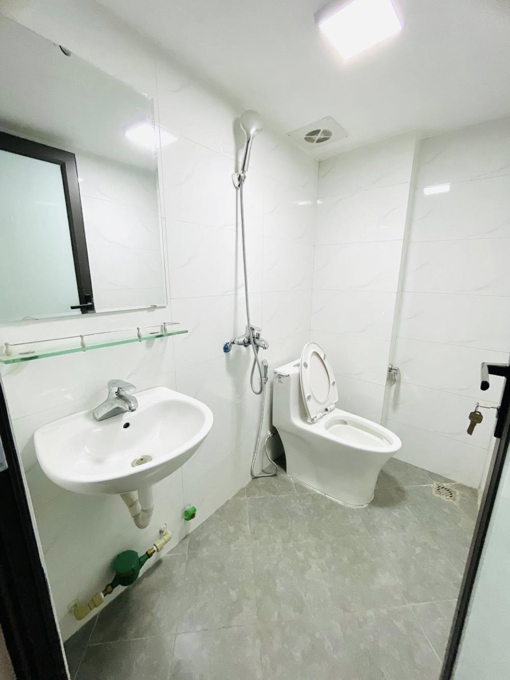 Bán Tòa CCMN Cầu Giấy 57m2, 6 Tầng, Doanh Thu 60tr/tháng - Giá 15.5 tỷ