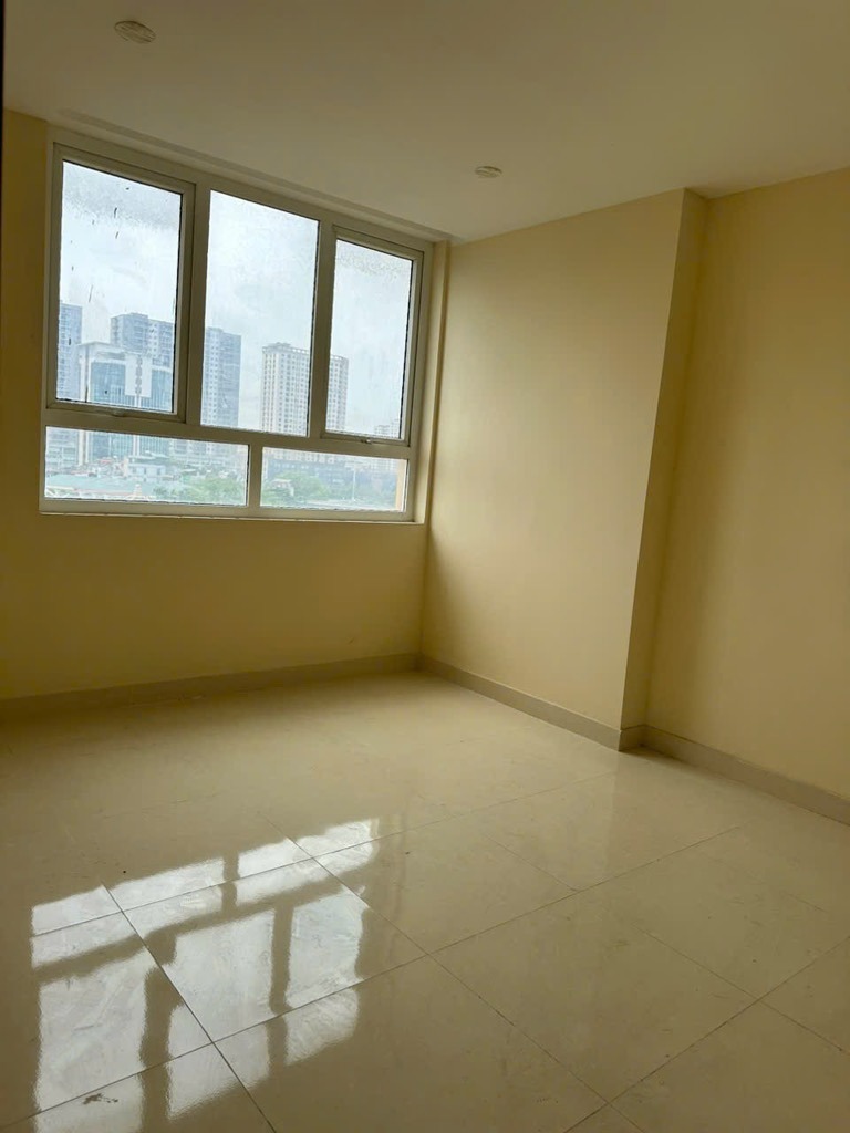 Căn hộ 3PN, 97m2, Vị trí Kim Cương - Khuất Duy Tiến - Giá 6 tỷ