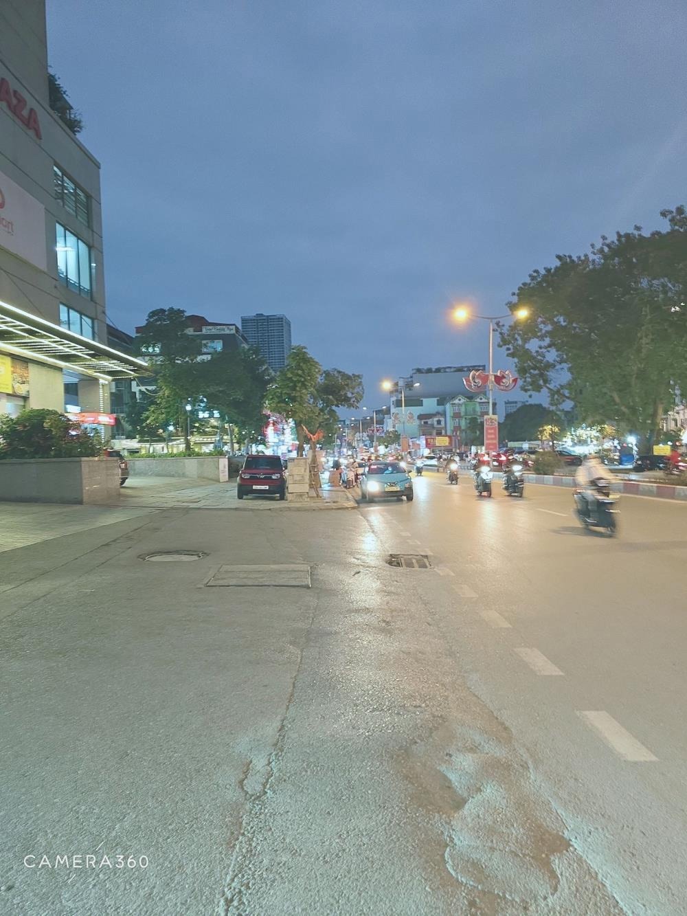 Vạn Phúc Hà Đông: Mặt Phố Kinh Doanh, 20m, 65m2 x 3 Tầng, Giá Tốt