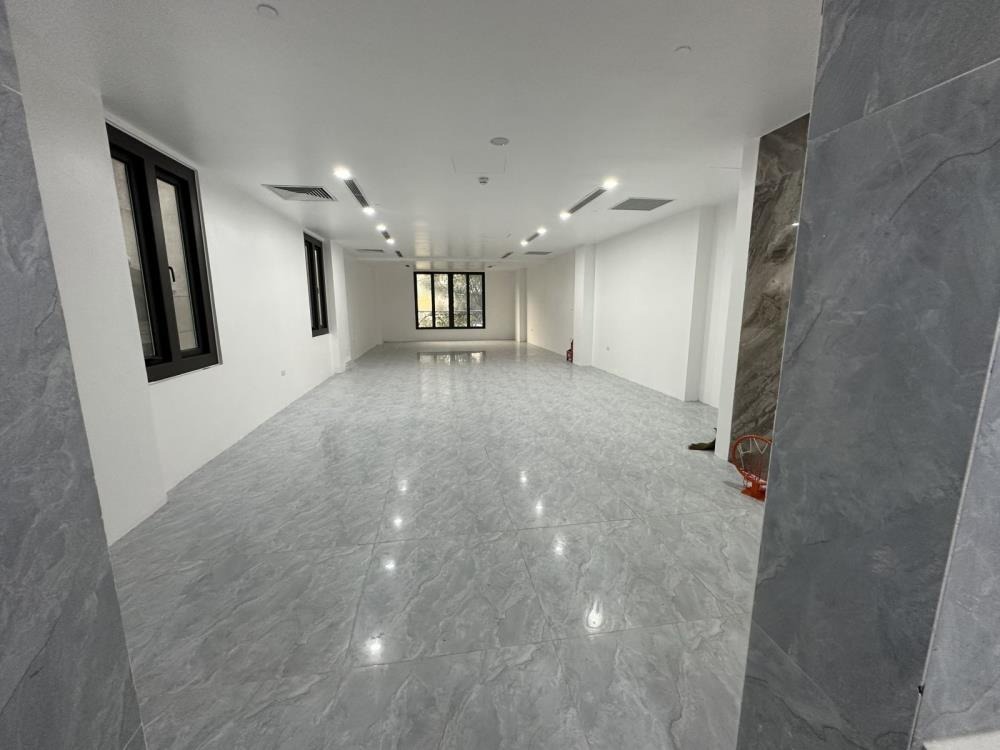 Cho Thuê Tầng 1-4 Nhà Phố 7 Tầng - 576 Thụy Khuê, Tây Hồ