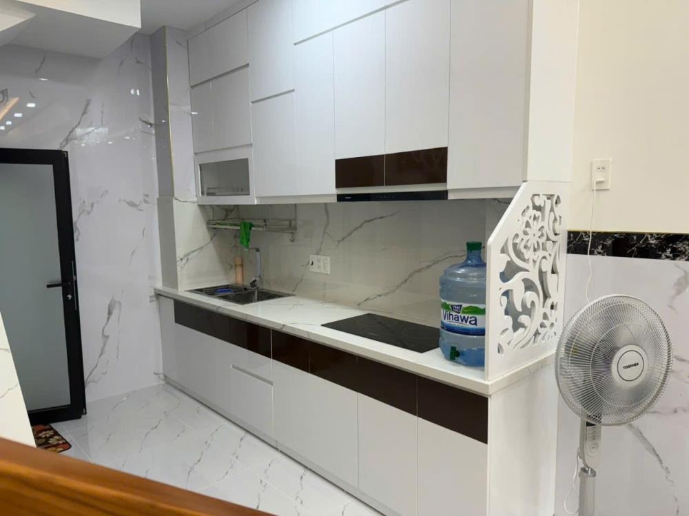 Bán Nhà Phố Phú Nhuận 3 Tầng, Thích Quảng Đức - 6.5 Tỷ