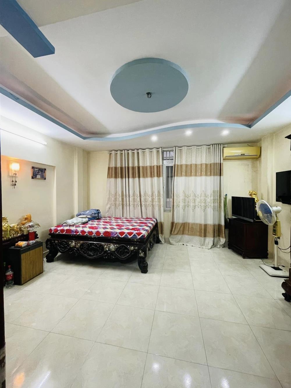 Bán nhà Định Công Thượng - 42m2 x 4 Tầng - Giá 5.5 Tỷ - Ngõ Ô Tô