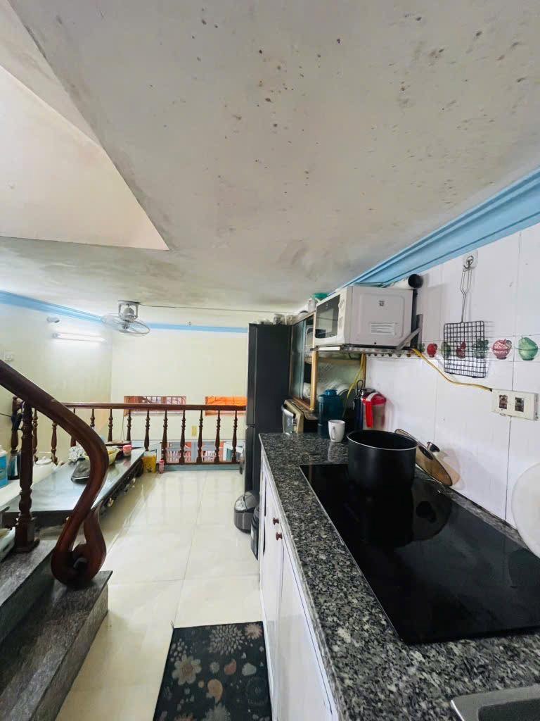Bán nhà 3PN, 4WC, 25m2 Trương Định, Tân Mai - Giá 4.2 tỷ
