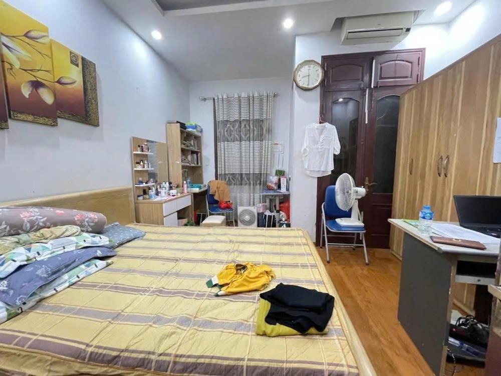 Bán nhà phố Thái Hà 61m2, 4 tầng, Ô tô đỗ cửa, 15.5 tỷ - Quận Đống Đa