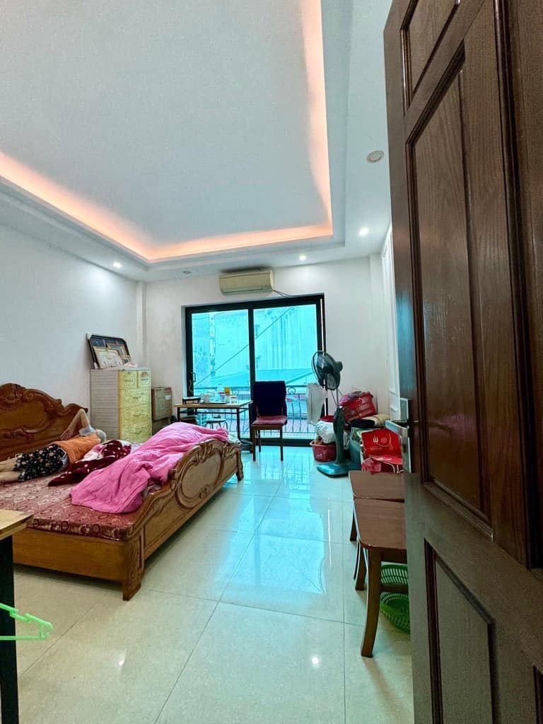 Nhà 5 Tầng Đại Mỗ - 31m2 - Gần Ô Tô - Giá 4 Nhỉnh - Sơn 0397033017