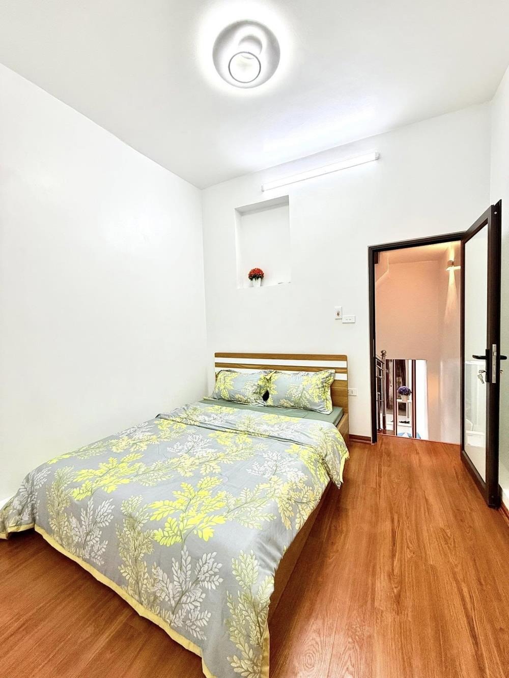 Bán nhà Văn Chương, Tôn Đức Thắng - Vị trí đẹp, Giá tốt