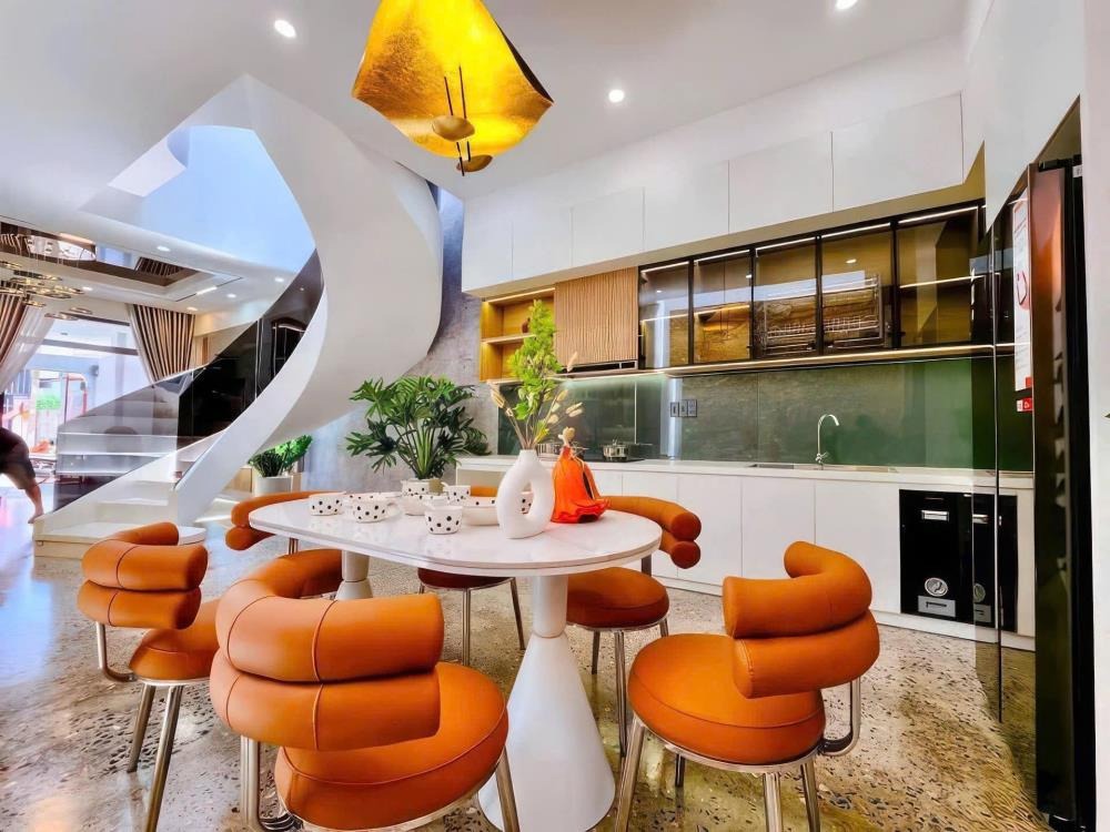 🏡 Cần Bán Nhà Đẹp Bình Chánh - Giá 850 Triệu - Pháp Lý Sổ Hồng