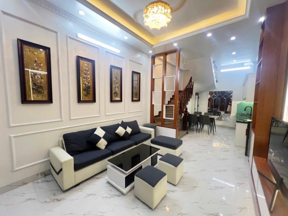 Bán Nhà Phố Bạch Mai, Hai Bà Trưng: 42m2, 4 Tầng, Giá 9.95 Tỷ - 0937.158.386
