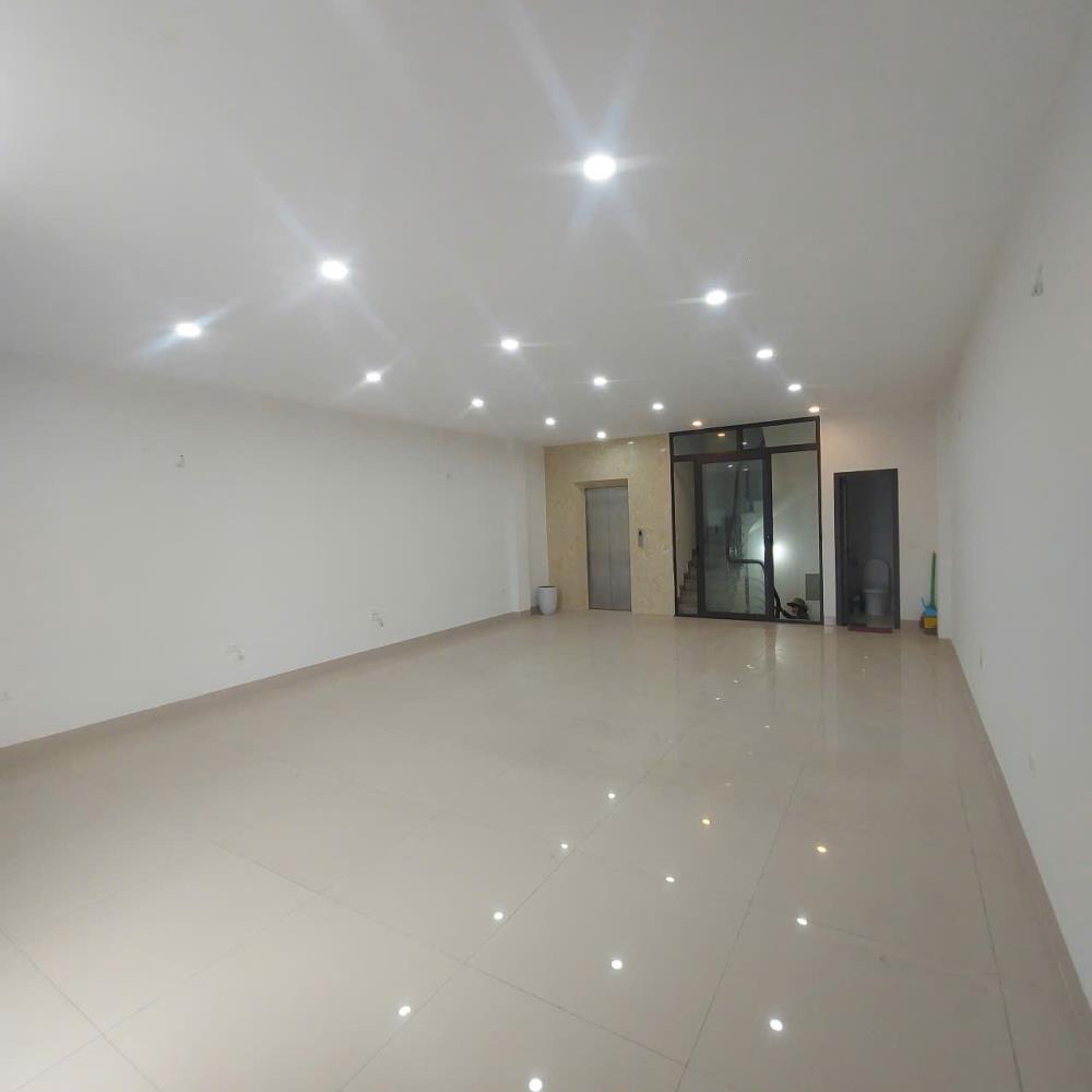 Cho Thuê Mặt Bằng Mặt Phố Hoàng Công, Mậu Lương - Hà Đông - Vị Trí Đắc Địa