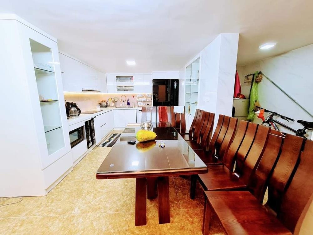 Bán Nhà Kim Giang 50m2, 5 Tầng, Giá 6.85 Tỷ - Vị Trí Đẹp, Nội Thất Full