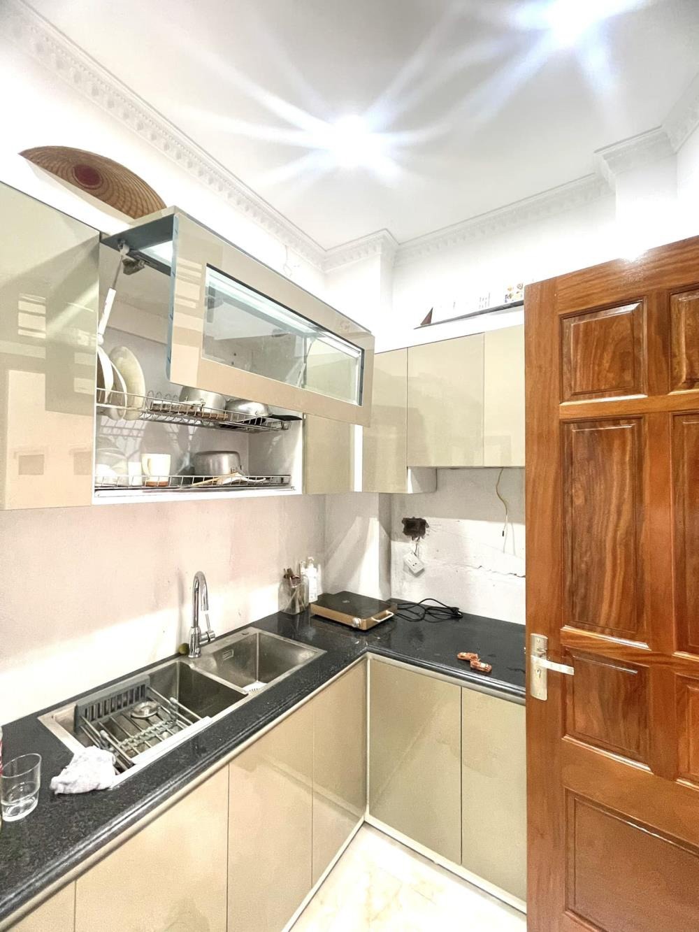 Bán nhà Kim Giang 42m2, 5 tầng, Giá 5.68 Tỷ - Vị Trí Đẹp, Pháp Lý Chuẩn