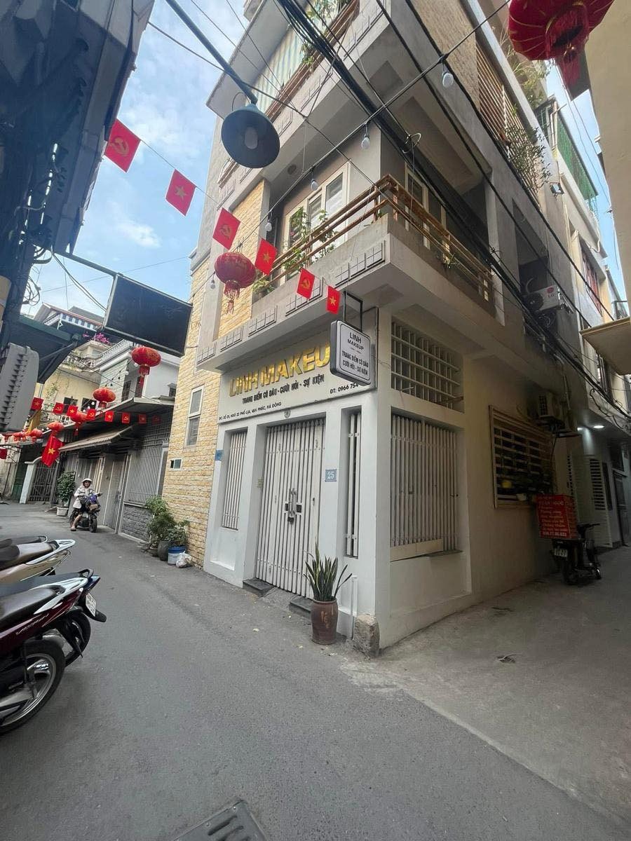 Bán nhà phố Lụa Hà Đông 35m2, 4 tầng, 5 bước ô tô - Giá 7.8 tỷ
