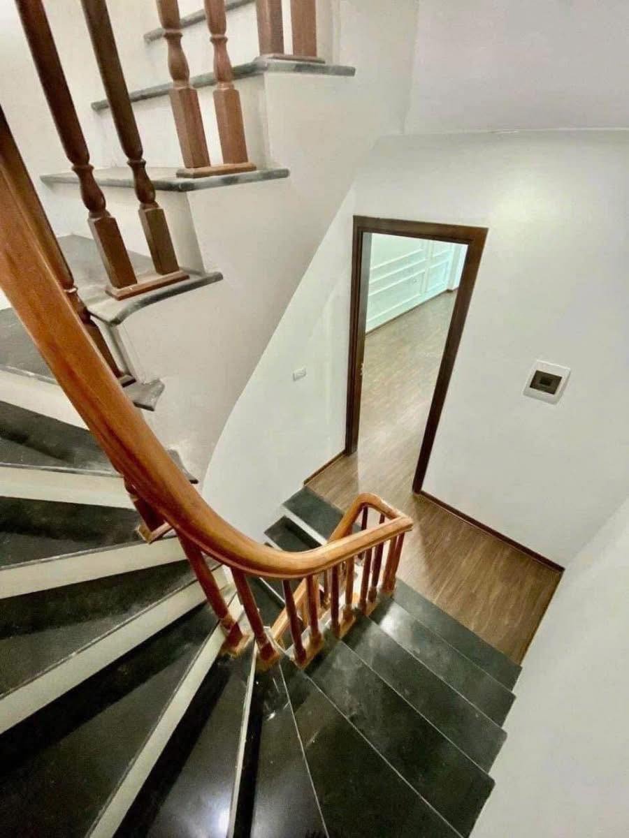 Nhà Phố Ngô Quyền, La Khê, Hà Đông: 40m² - 5 Tầng - 9.4 Tỷ