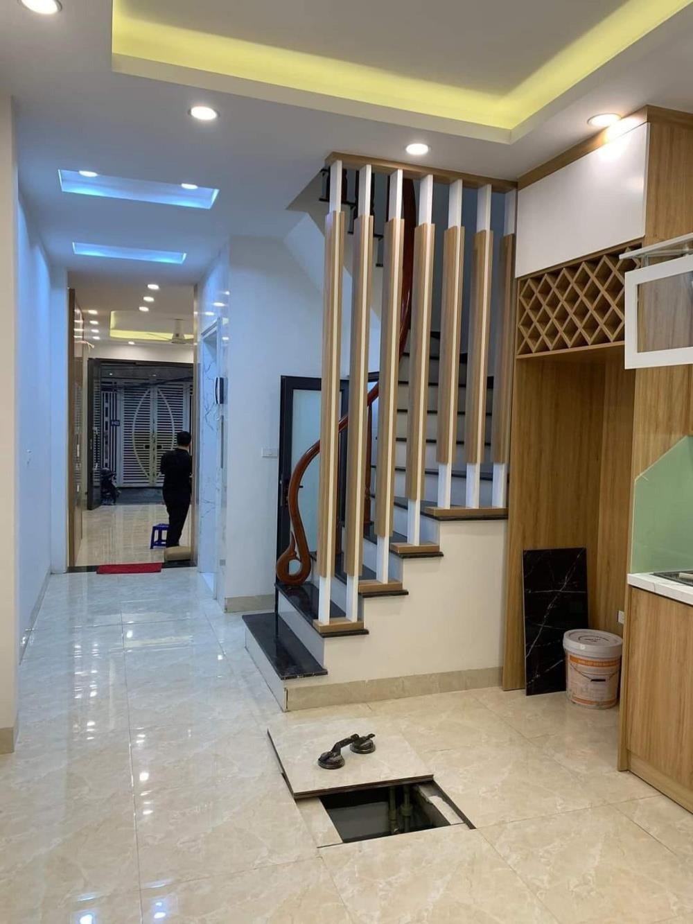 Bán nhà Kim Giang - 45m2 x 4T - Giá 5.88 tỷ - Vị trí đẹp, ô tô gần