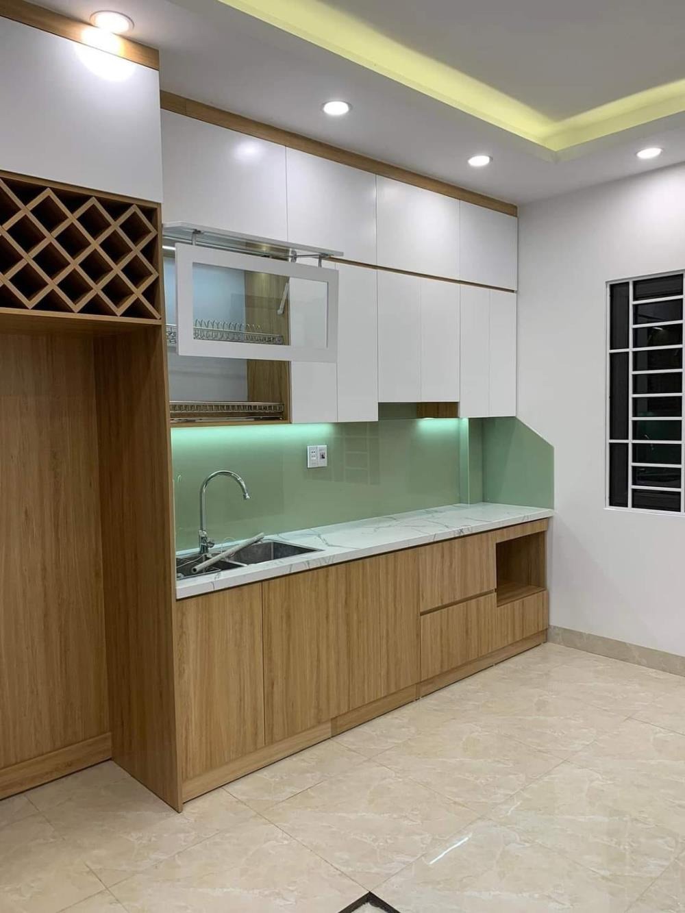 Bán nhà Kim Giang - 45m2 x 4T - Giá 5.88 tỷ - Vị trí đẹp, ô tô gần