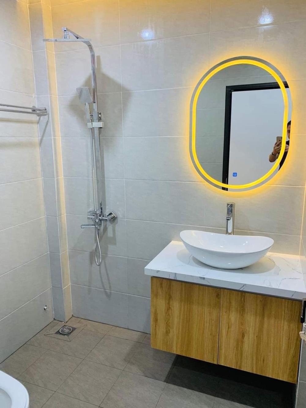 Bán nhà Kim Giang - 45m2 x 4T - Giá 5.88 tỷ - Vị trí đẹp, ô tô gần