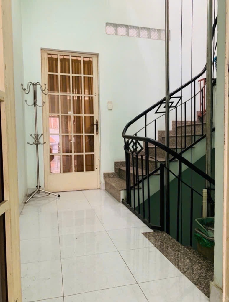 Bán nhà hẻm 3.6x12m, 4 tầng, Quận 8 - Full nội thất, vào ở ngay