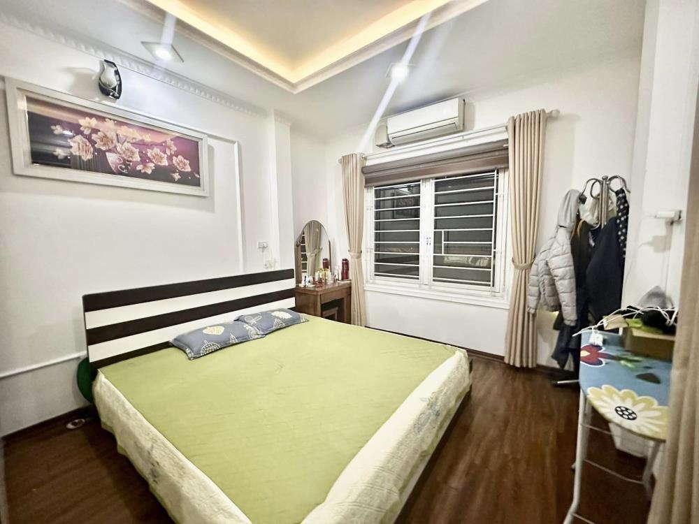 Nhà Góc 5 Tầng Đại Mỗ - 40m2 - Mặt Phố Oto Đỗ Cửa - 5 Tỷ 650 Triệu