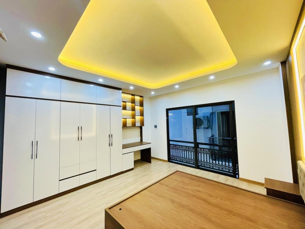 Bán nhà Đại Từ 45m2, 4 tầng, MT 4m, Giá 6.15 tỷ - Vị trí đẹp, tiện ích đầy đủ