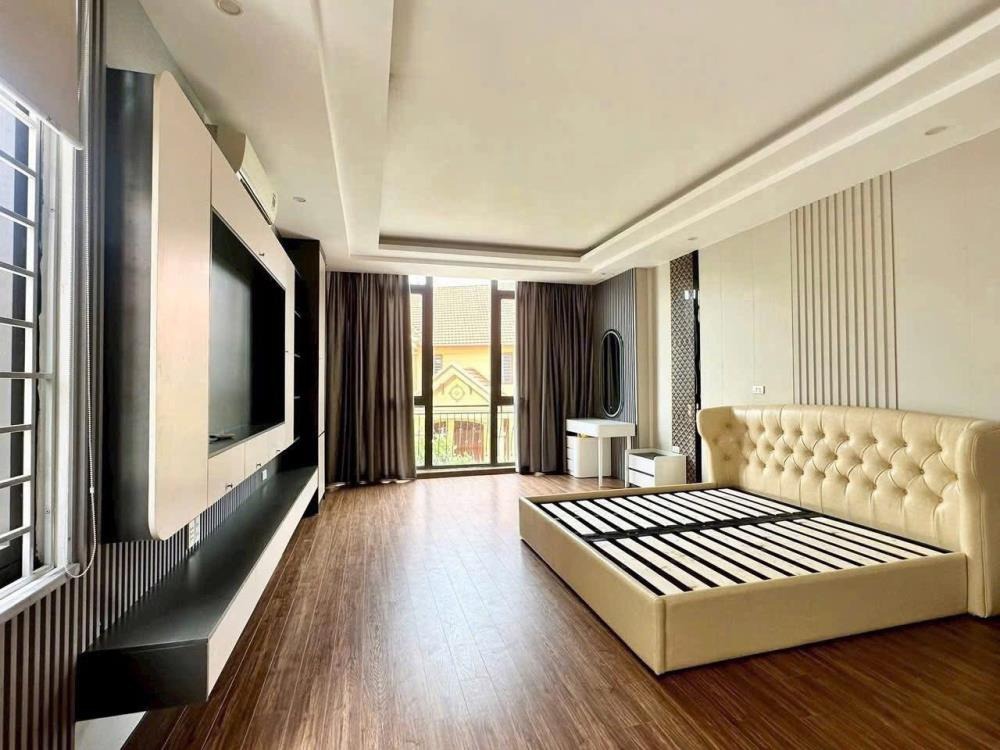 🏠 Bán nhà Đội Cấn, Ba Đình - 45m2, Mặt tiền, Ô tô vào nhà