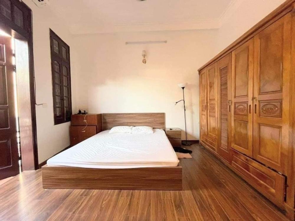Bán Nhà Linh Đàm 40m2, 5 Tầng, Giá 5.35 Tỷ - Vị Trí Đẹp, Gần Hồ