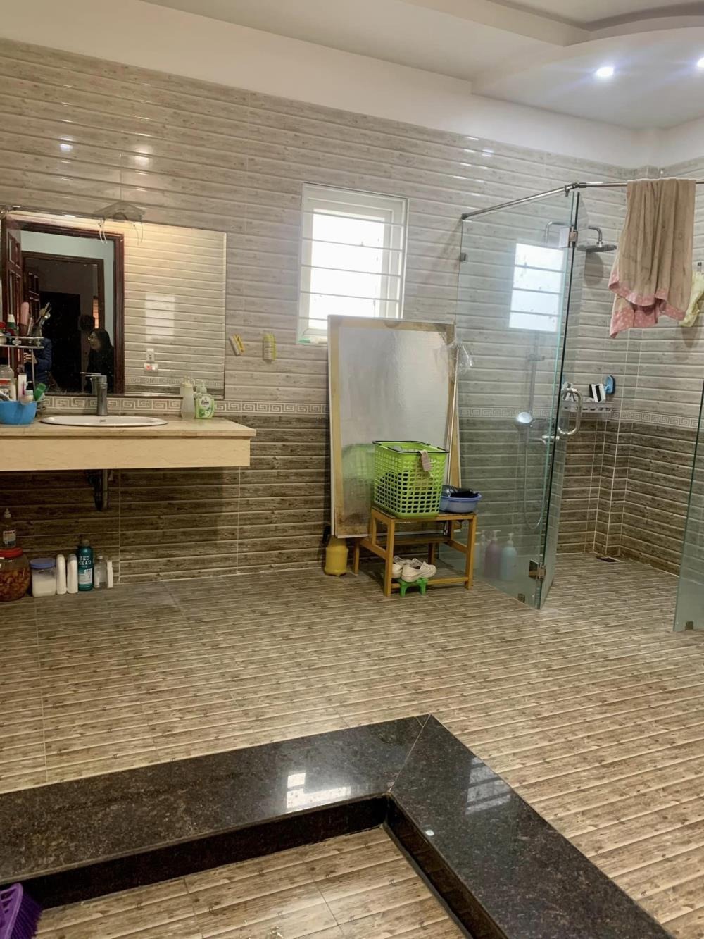 Bán nhà Định Công, Hoàng Mai: 40m2, 4 tầng, giá 5.55 tỷ, Full đồ